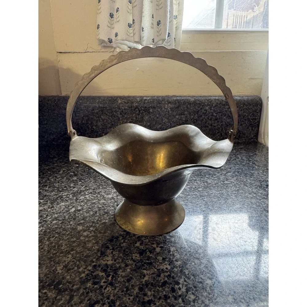 Vintage Brass Basket Ruffled Edge With Handle, Trinket Dish, Ashtray, Decor